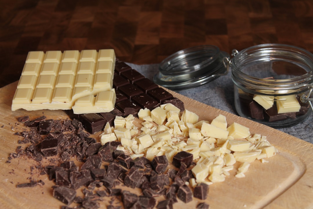 recette fondante au chocolat noir : un dessert riche et gourmand, facile à préparer pour les amateurs de chocolat intense.