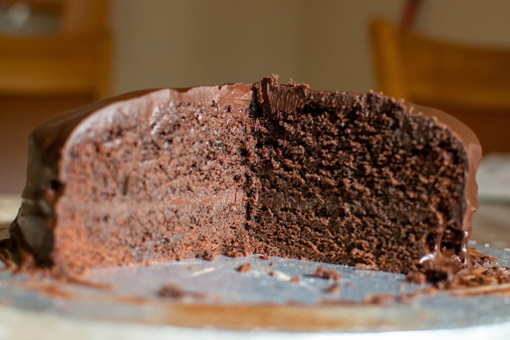 découvrez notre délicieux gâteau au chocolat et patate douce, une recette moelleuse alliant saveurs gourmandes et ingrédients naturels pour un dessert sain et savoureux.